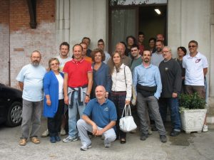 Il gruppo di partecipanti al corso di apicoltura 2013