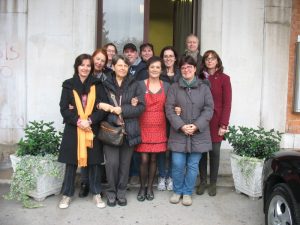 Il gruppo di partecipanti al corso di cucina 2013