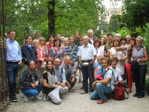 Il gruppo di partecipanti alla visita all'orto botanico 2013