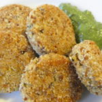Polpette di verdure con salsa verde - Biolcalenda Giugno2019 Polpette di verdure con salsa verde - Biolcalenda Giugno2019