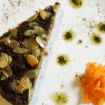 Torta salata “NoWaste” con esubero di lievito madre, salvia selvatica, pane e carote - Biolcalenda ottobre2020