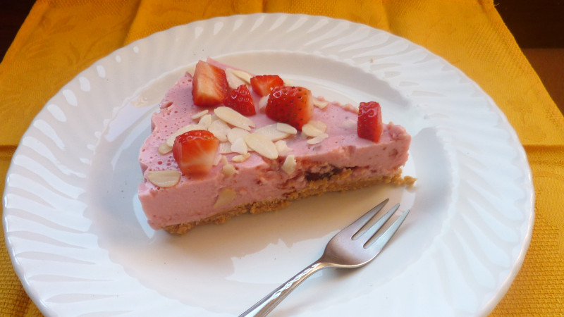 Torta allo yogurt - Biolcalenda di maggio/giugno 2026